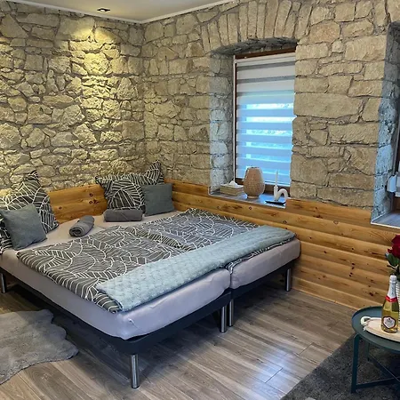 Apartment Kaland 1 *