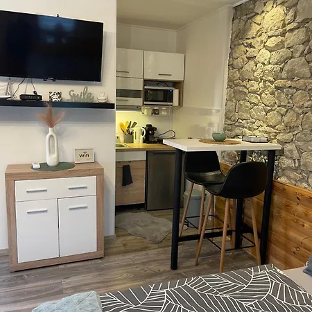 Kaland 1 Apartment *