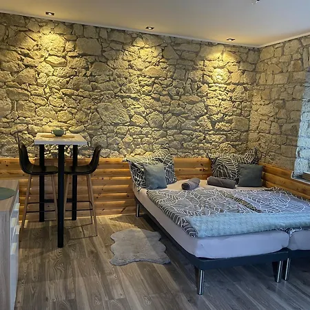 Apartment Kaland 1 *